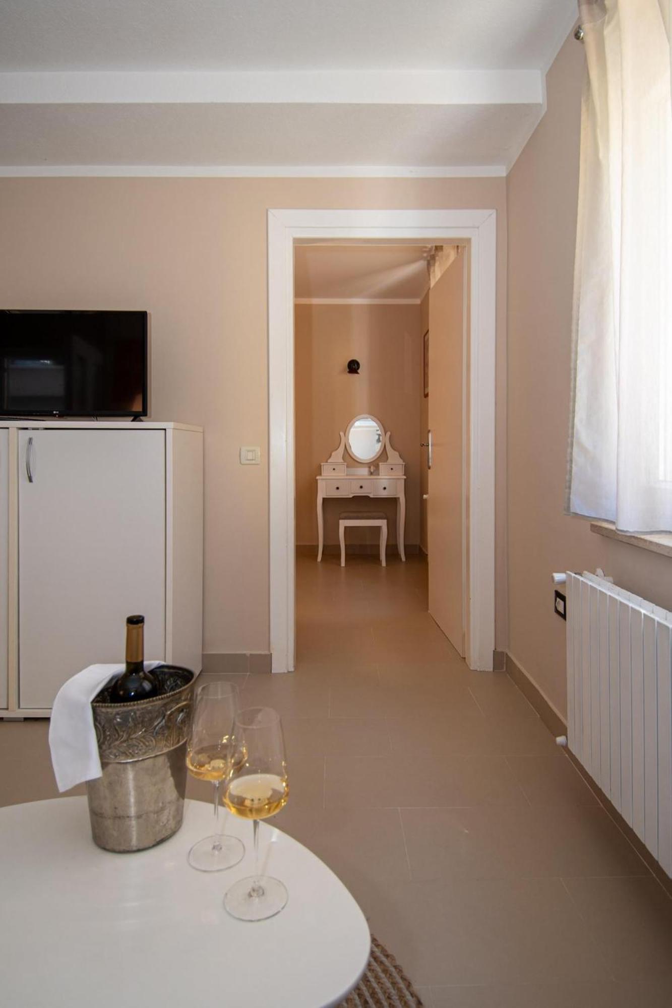 Bed & Breakfast Blu Locanda Ровинь Номер фото